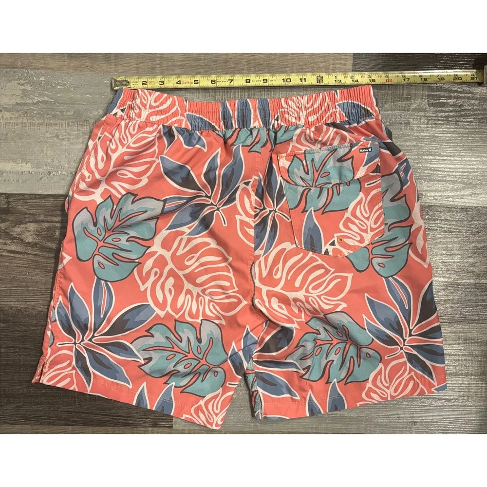 Hurley Swim Trunks Size Large Coral Pink Tropical Leaf Print Board Shorts